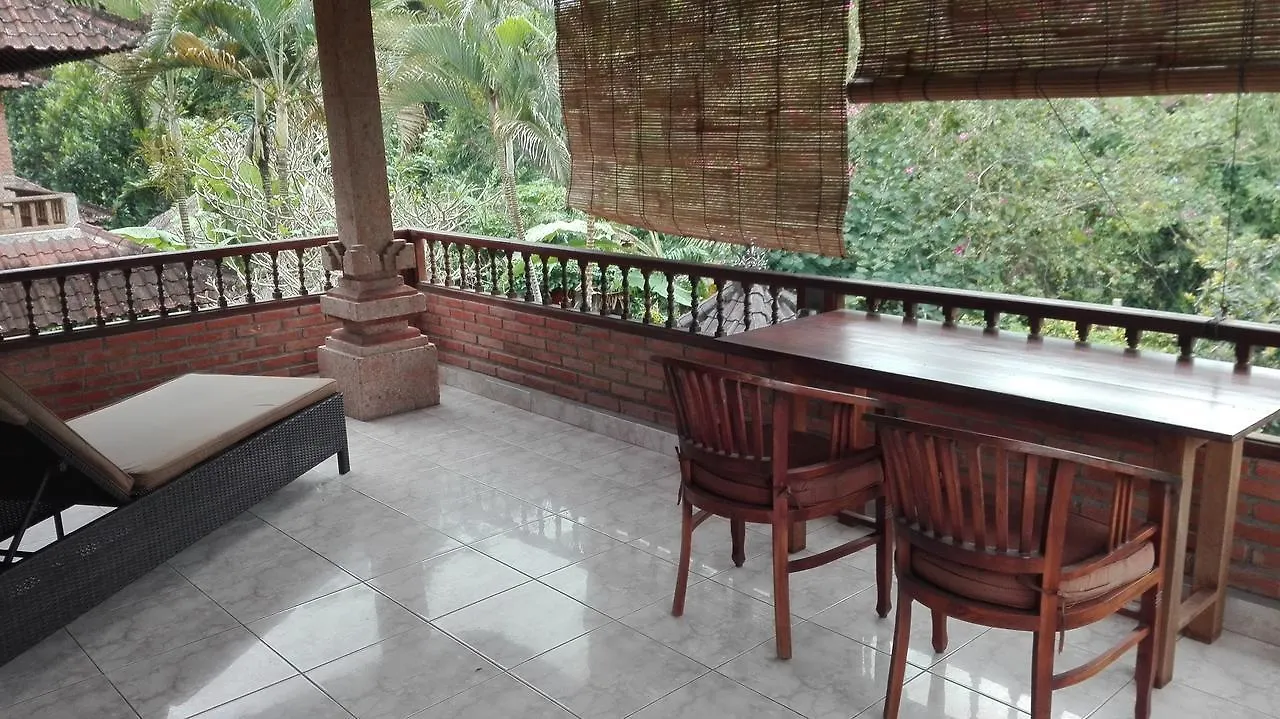 Topok House ウブド ゲストハウス